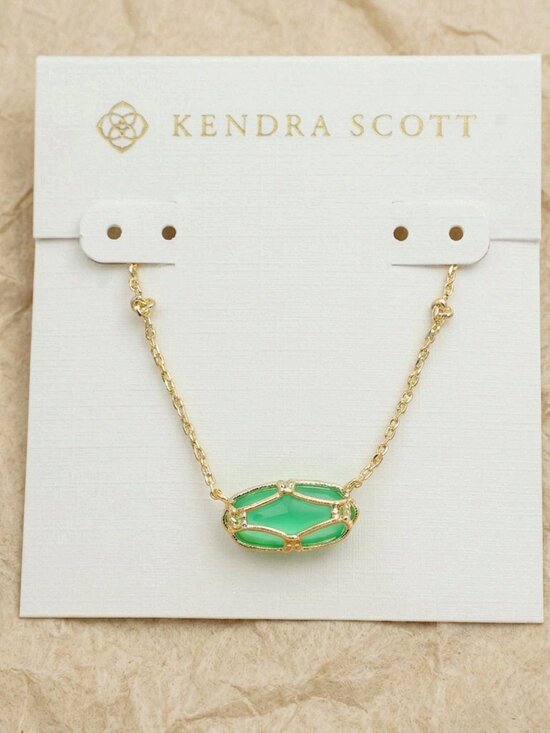 Kendra Scott Jewelry - Kendra Scott Elisa Lattice Frame Short Necklace Gold